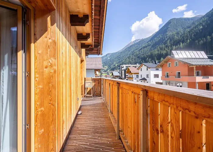 Edelweiss 200m Zum Lift - Silvretta Card Premium Inklusive * ゼー