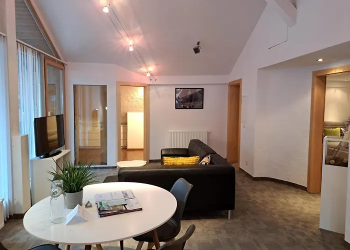 Edelweiss 200m Zum Lift - Silvretta Card Premium Inklusive * ゼー