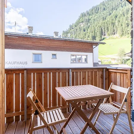Edelweiss 200m Zum Lift - Silvretta Card Premium Inklusive 시